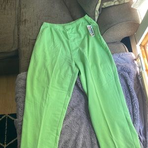 Green women’s Pants